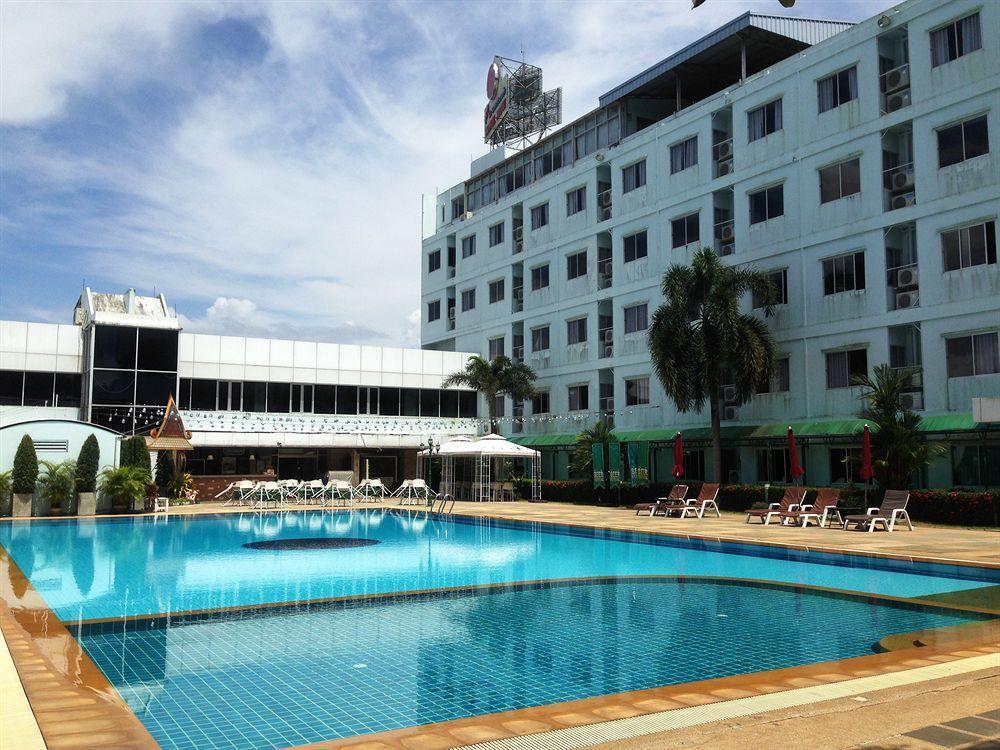 New Travel Lodge Hotel Chanthaburi Buitenkant foto