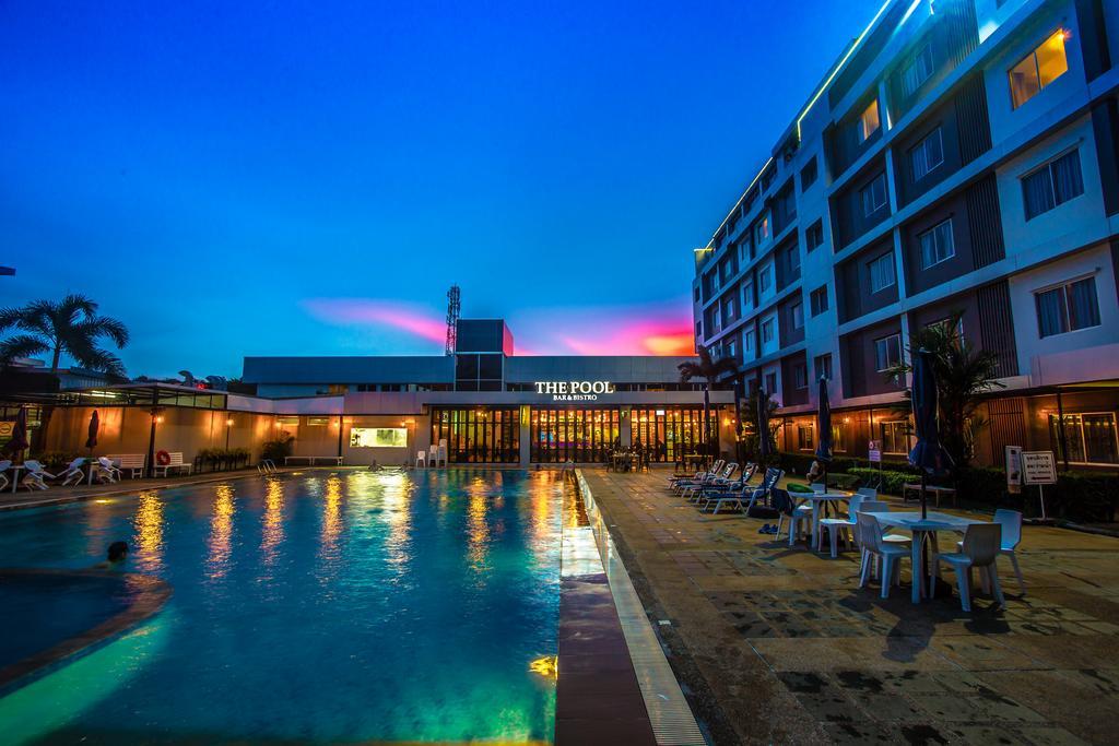 New Travel Lodge Hotel Chanthaburi Buitenkant foto