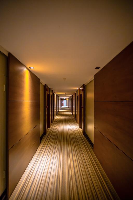 New Travel Lodge Hotel Chanthaburi Buitenkant foto