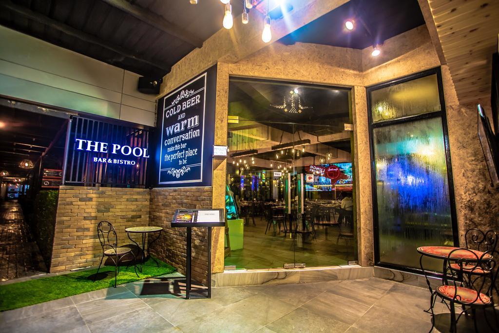 New Travel Lodge Hotel Chanthaburi Buitenkant foto