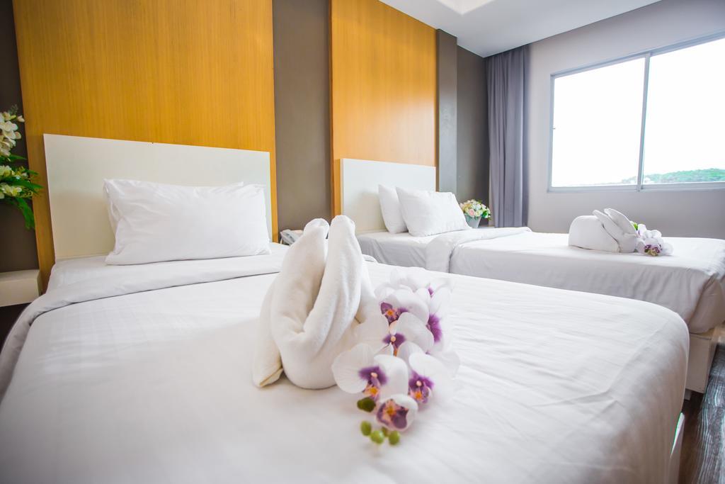 New Travel Lodge Hotel Chanthaburi Buitenkant foto
