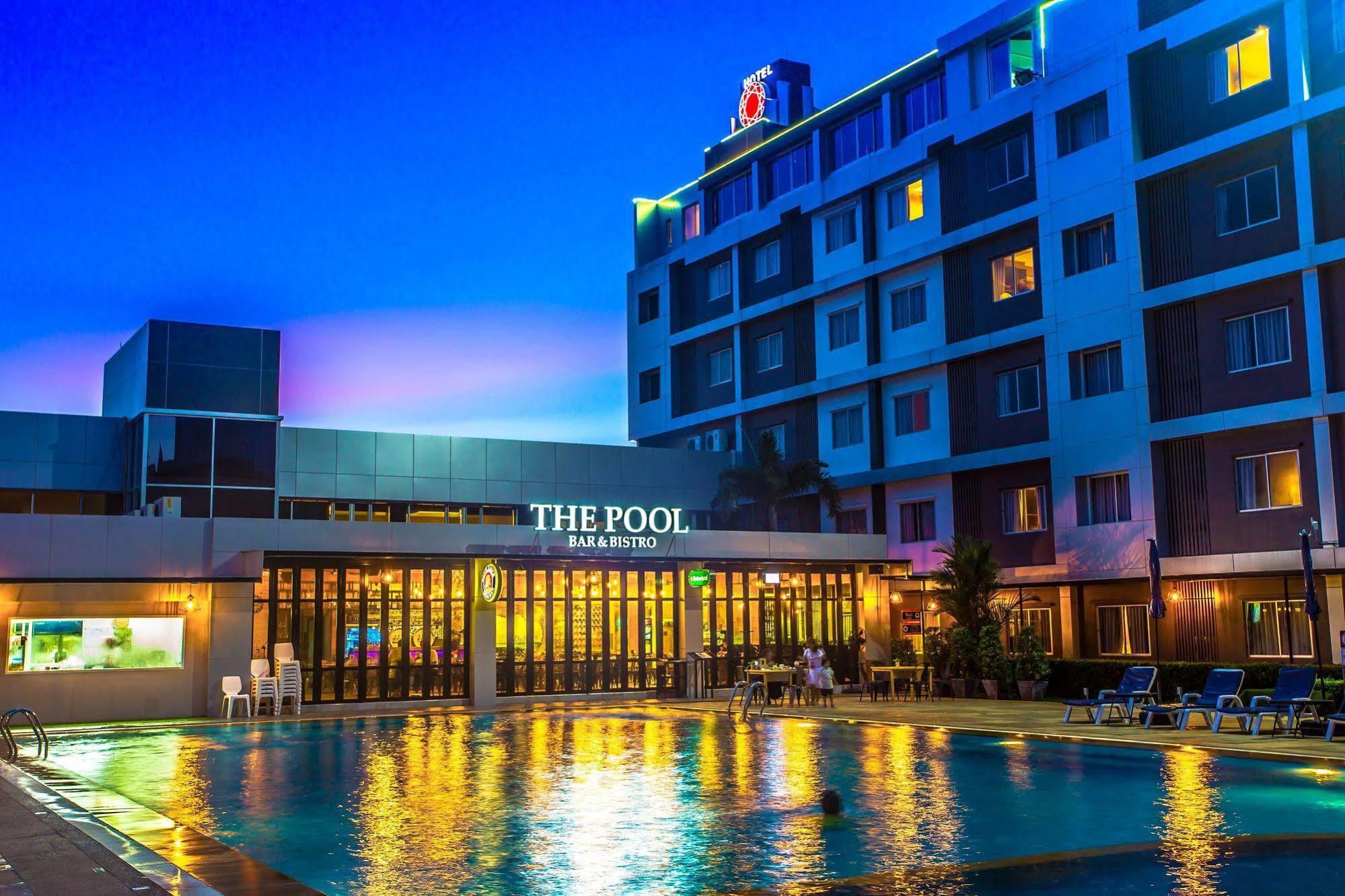 New Travel Lodge Hotel Chanthaburi Buitenkant foto